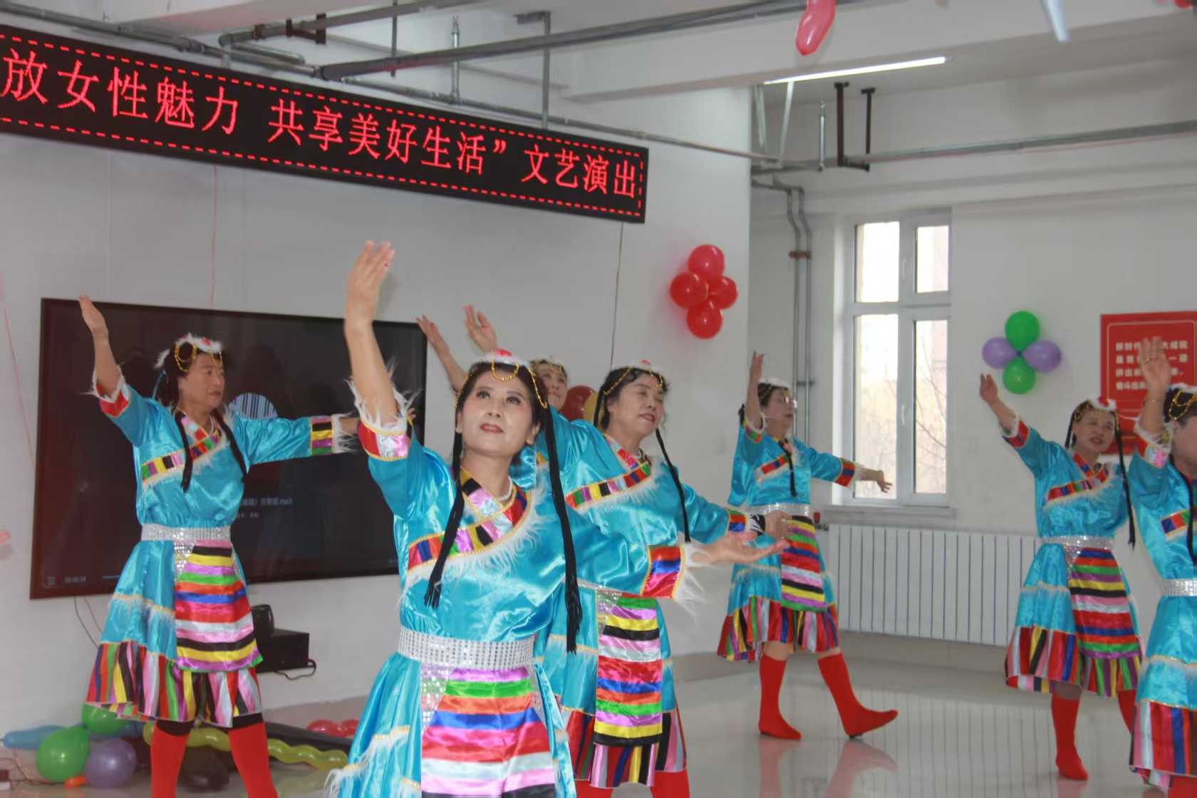 载歌载舞，舞蹈《娥嫚》我们掌声欢迎！